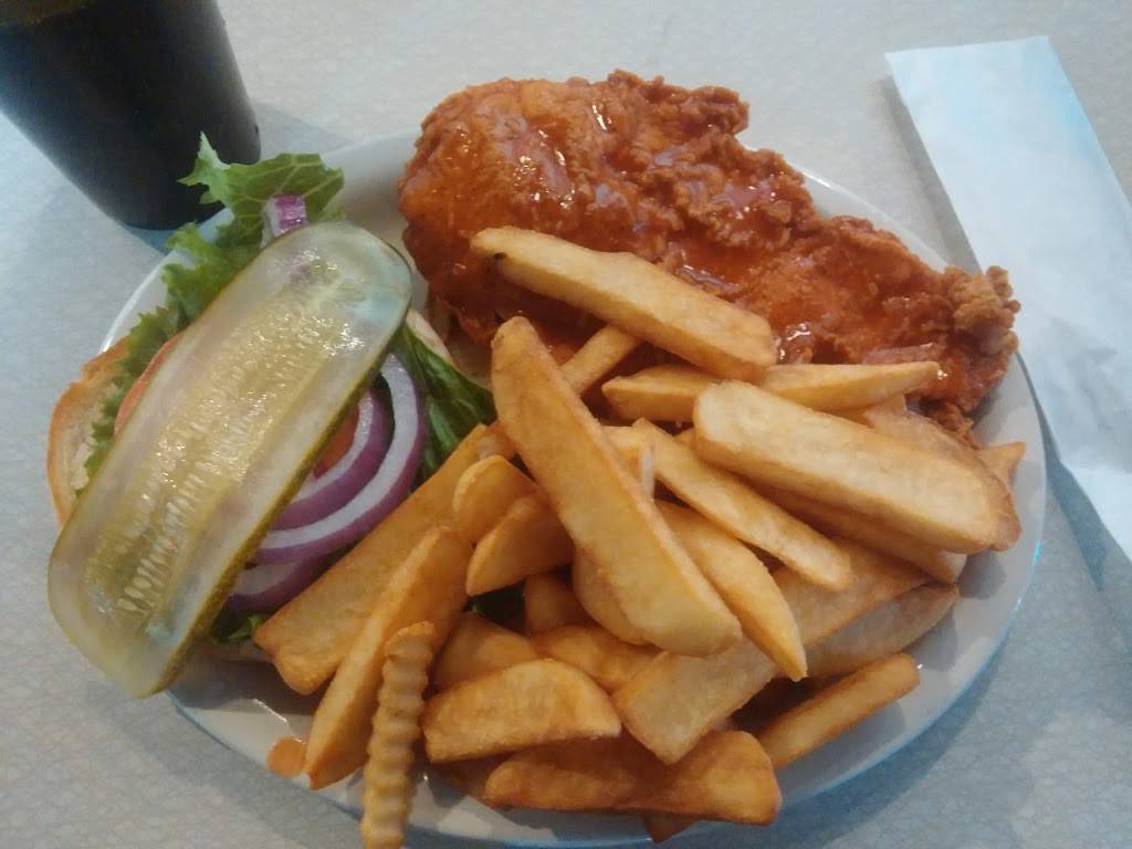 Luckie Bs | restaurant | 4351 4th St N, St. Petersburg, FL 33703, USA | 7278235825 OR +1 727-823-5825