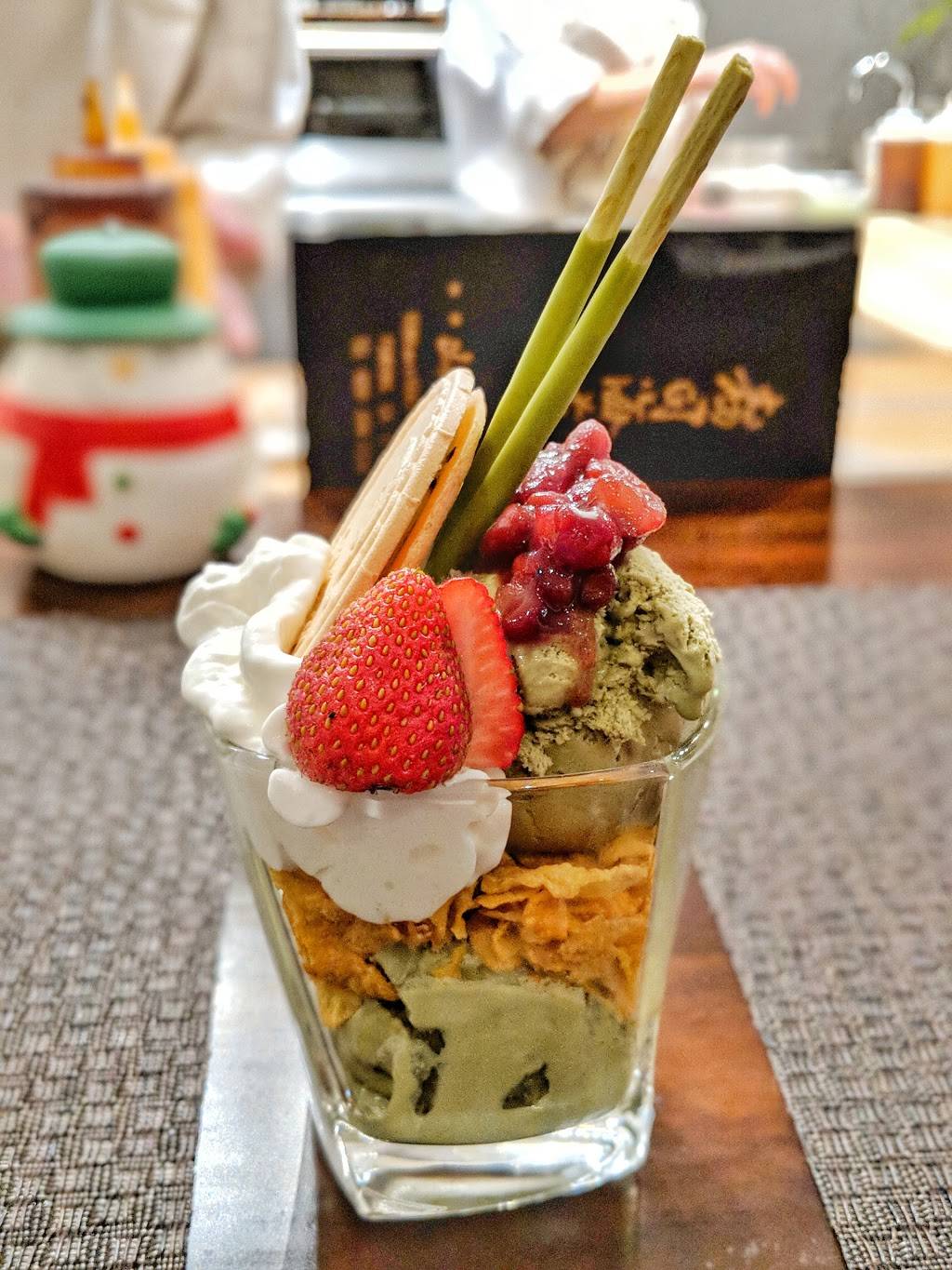 Kondo | restaurant | 29-13 Broadway, Astoria, NY 11106, USA | 3476171236 OR +1 347-617-1236