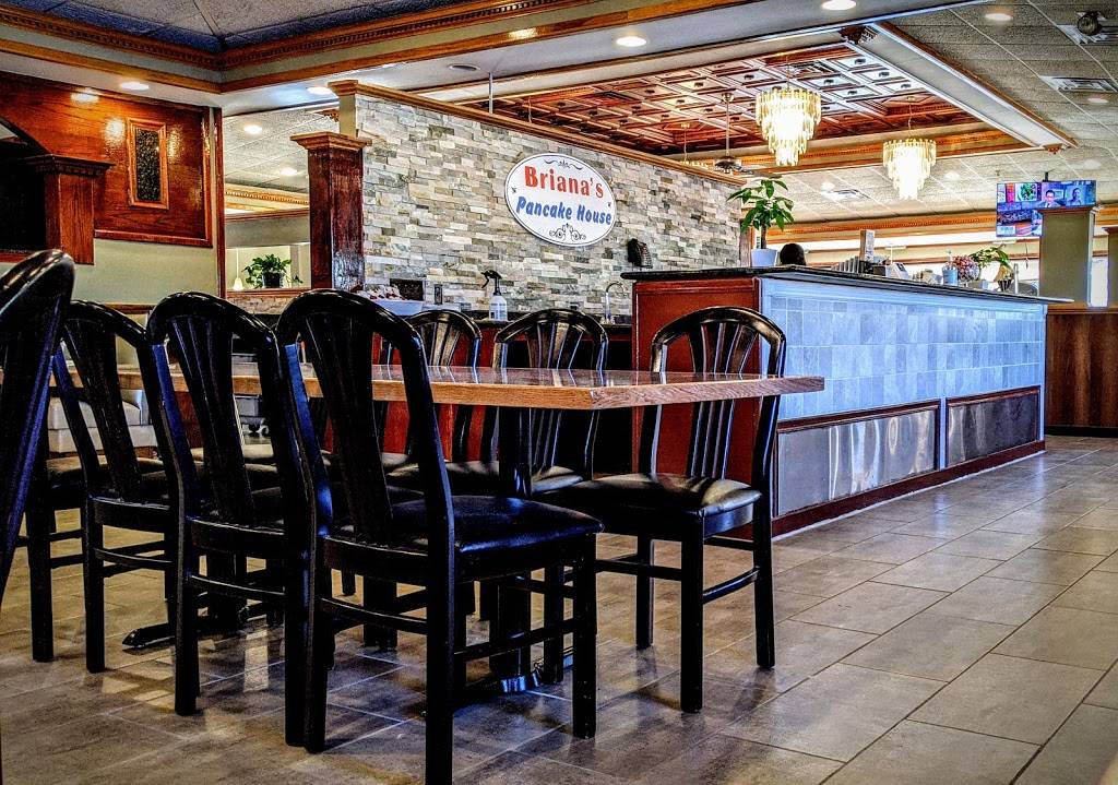 Brianas pancake House | restaurant | 1568 Larkin Ave, Elgin, IL 60123, USA | 2247697107 OR +1 224-769-7107