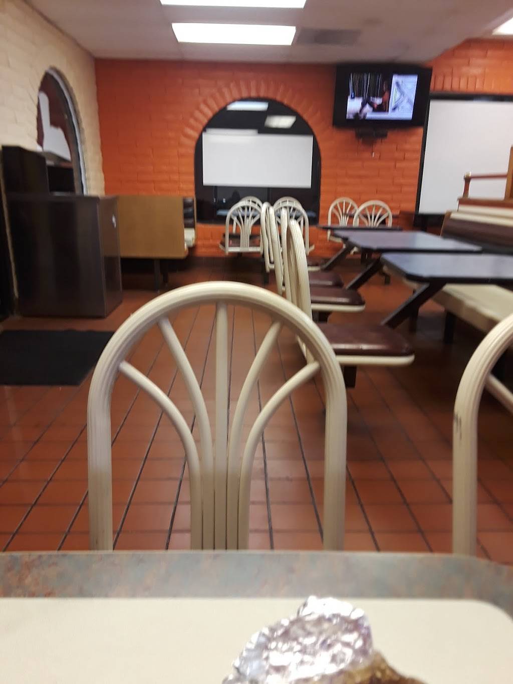 Ponchos Place Mexican & American Food | restaurant | 1230 E Artesia Blvd, Long Beach, CA 90805, USA | 5626121564 OR +1 562-612-1564