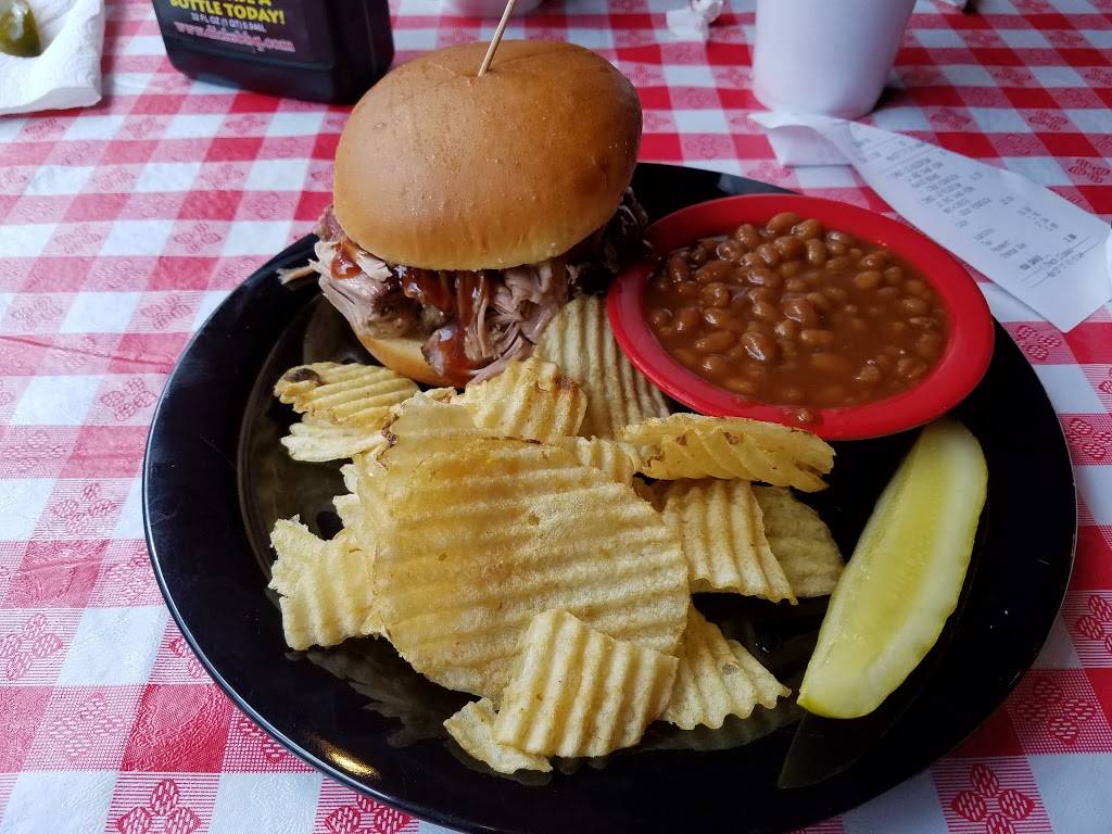 Dicks Bodacious Bar-B-Q | restaurant | 50 N Pennsylvania St, Indianapolis, IN 46204, USA | 3179169600 OR +1 317-916-9600