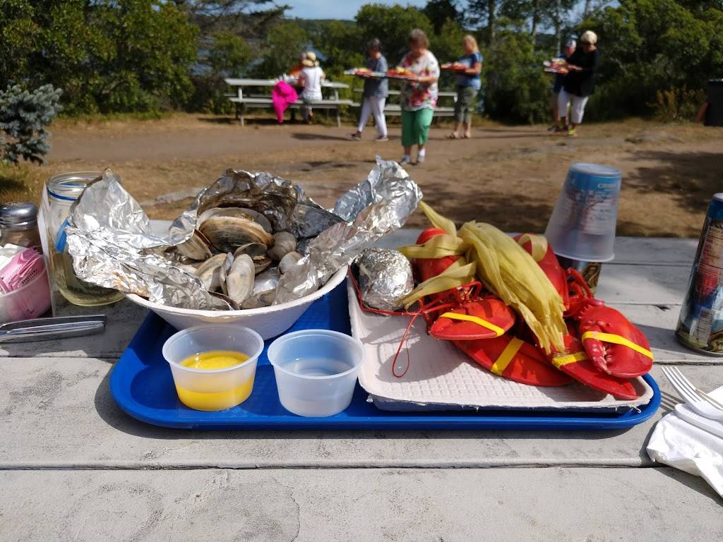 Cabbage Island Clam Bake Island | restaurant | Boothbay Harbor, ME 04538, USA | 2076337200 OR +1 207-633-7200