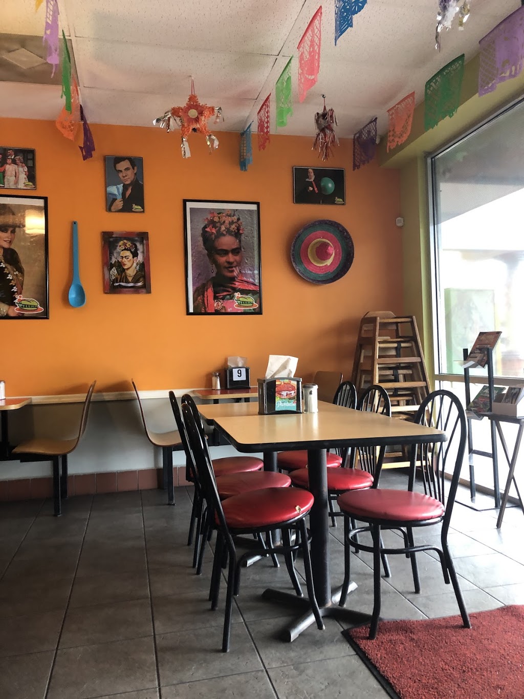 La Telera | restaurant | 6001 Hillcroft St #800, Houston, TX 77081, USA | 7139957272 OR +1 713-995-7272