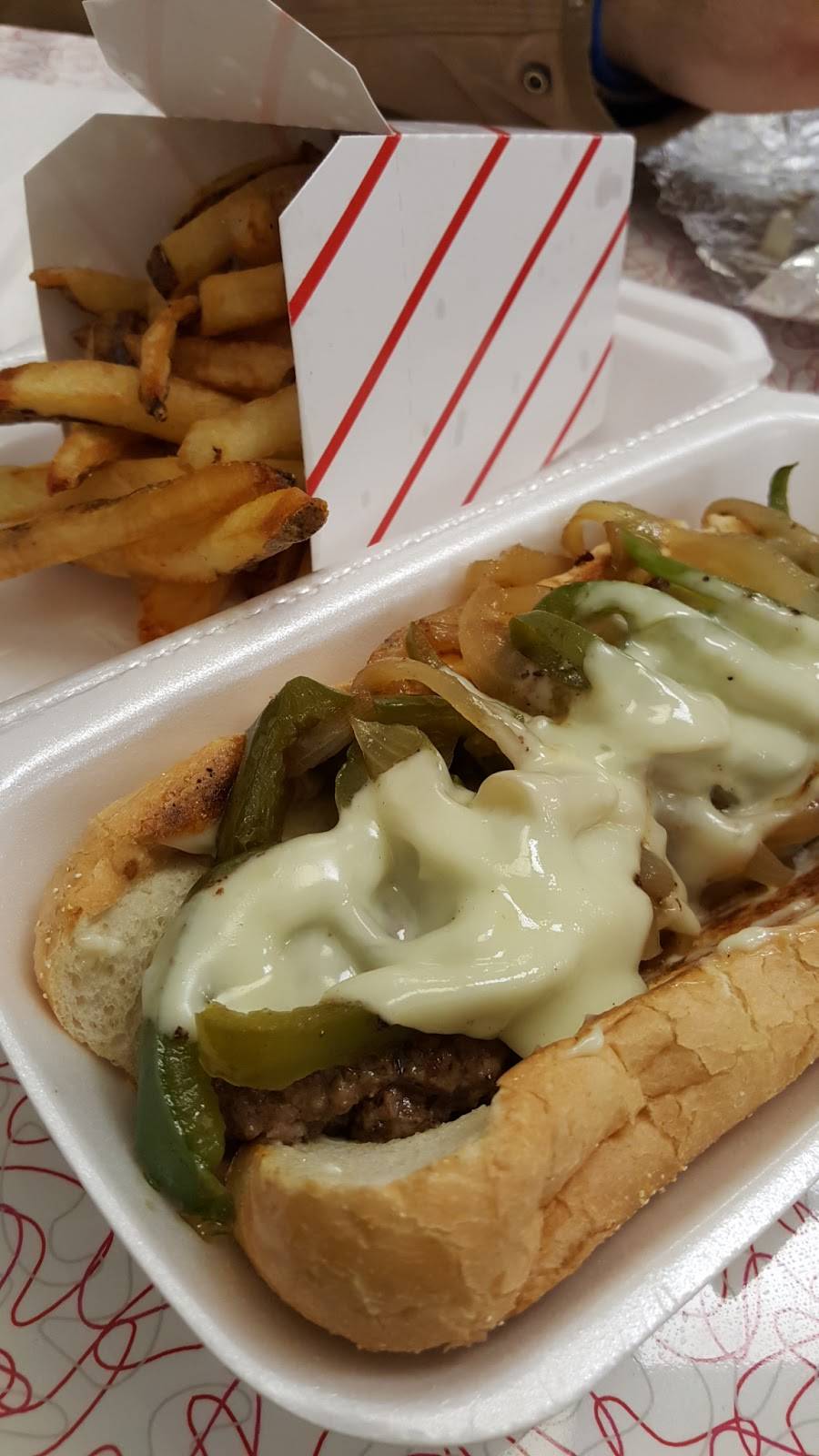 Classic Burgers | restaurant | 1261 Westfield St, West Springfield, MA 01089, USA | 4133631654 OR +1 413-363-1654