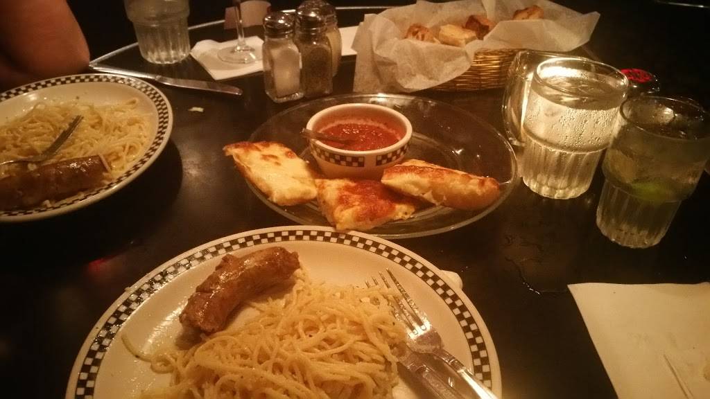 Ginos North | restaurant | 1111 W Granville Ave, Chicago, IL 60660, USA | 7734651616 OR +1 773-465-1616