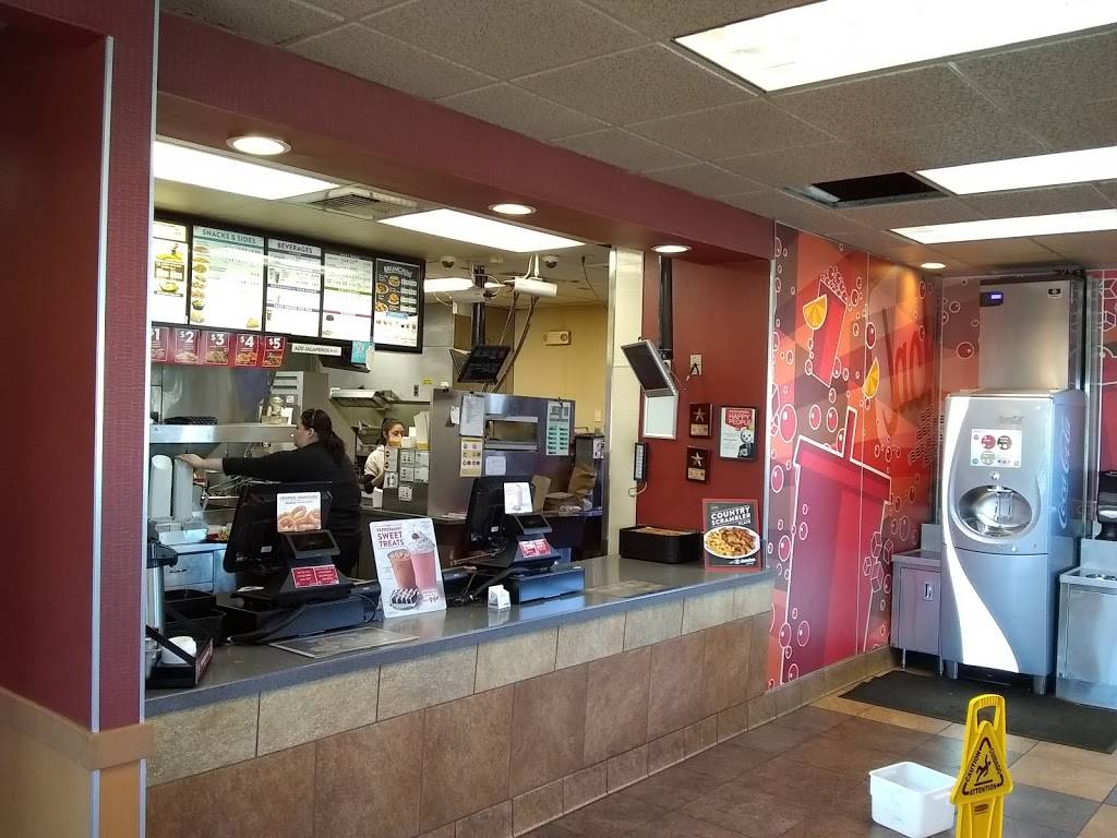 Jack in the Box | restaurant | 7921 NE Martin Luther King Jr Blvd, Portland, OR 97211, USA | 5032857430 OR +1 503-285-7430