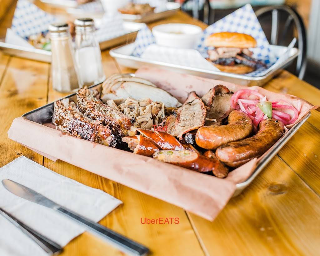 Klemms Smoke Haus | restaurant | 4019, 2000 S Broadway, Edmond, OK 73013, USA | 4057577412 OR +1 405-757-7412