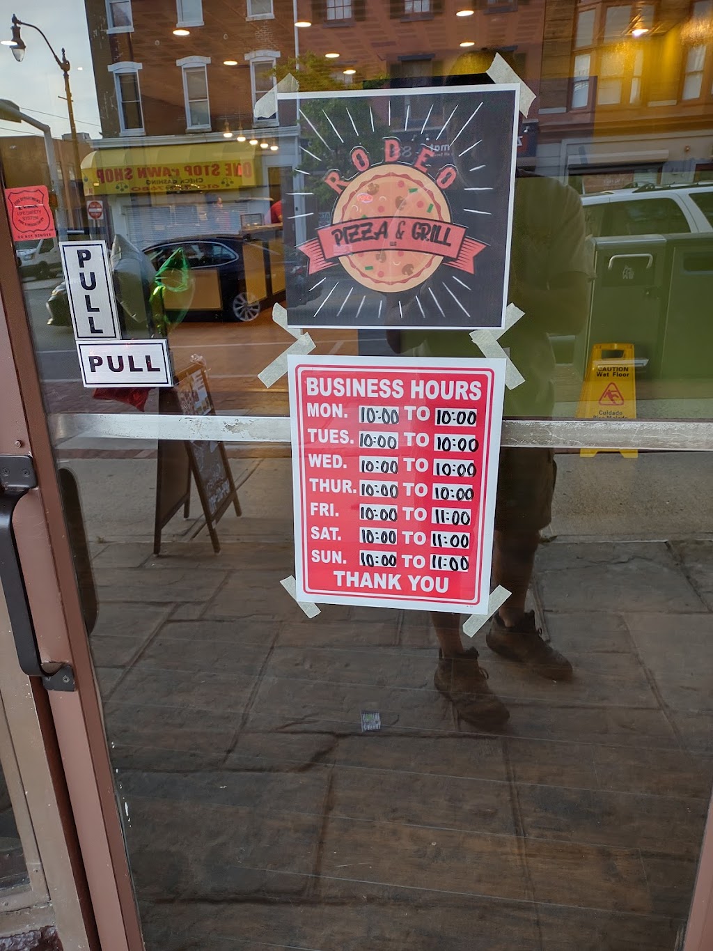 Rodeo pizza and grill | restaurant | 31 E Main St, Norristown, PA 19401, USA | 4846124926 OR +1 484-612-4926