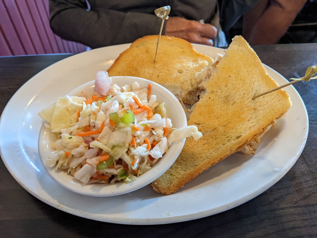 Millers at the Cove Sports Bar & Grill | restaurant | 63346 Boat Basin Rd, Coos Bay, OR 97420, USA | 5418082404 OR +1 541-808-2404