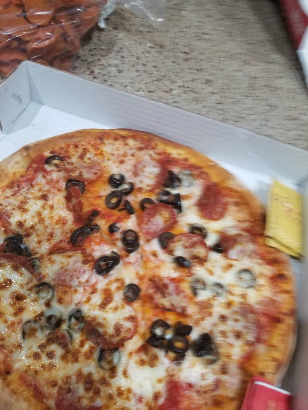 Papa Johns Pizza | restaurant | 9091 Fair Oaks Pkwy Ste 207, Boerne, TX 78015, USA | 2106987272 OR +1 210-698-7272