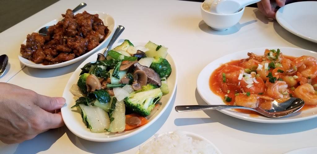 Li Dynasty | restaurant | 9750 Markham Rd, Markham, ON L6E 0H8, Canada | 9054728668 OR +1 905-472-8668