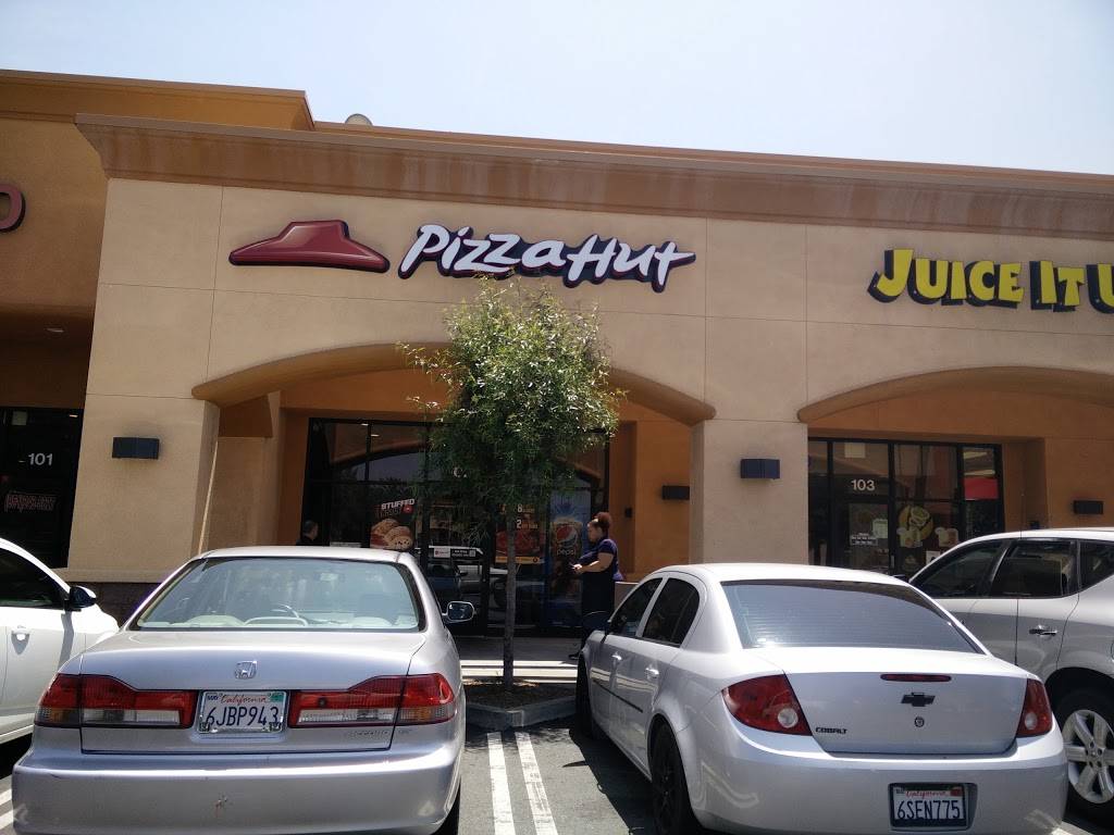 Pizza Hut | restaurant | 12831 Moreno Beach Dr #102, Moreno Valley, CA 92555, USA | 9512146502 OR +1 951-214-6502