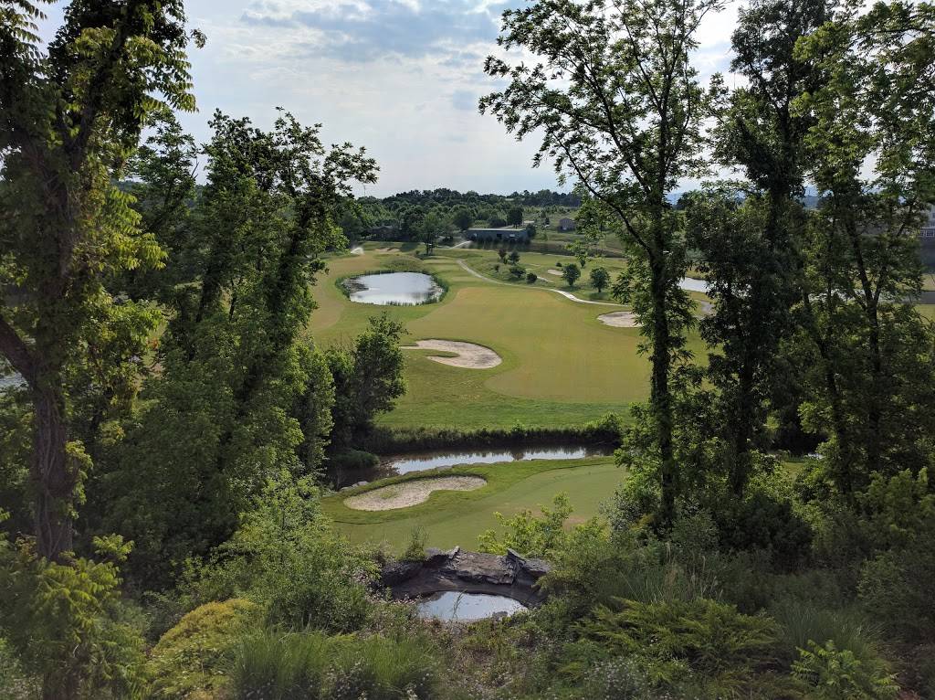 Shadows Grill | restaurant | 456 Shadows Dr, Front Royal, VA 22630, USA | 5406319661 OR +1 540-631-9661