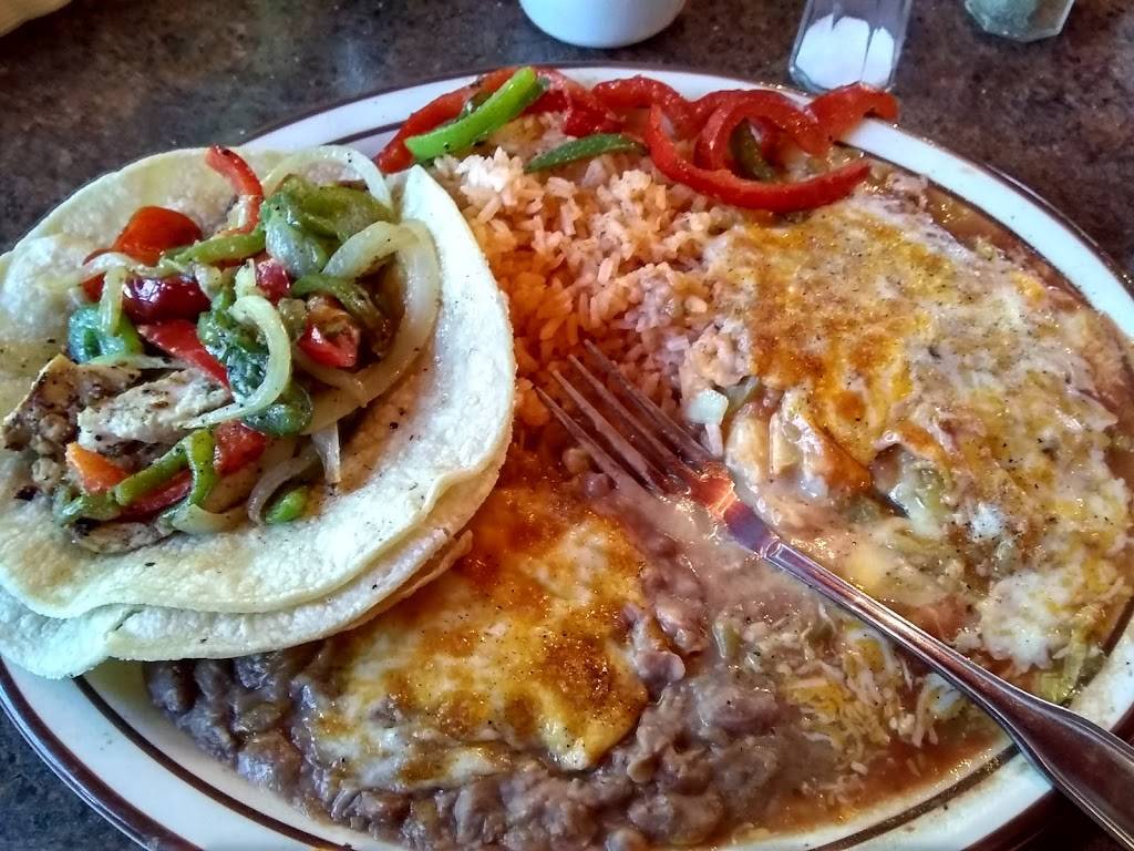 Ricardos | Mexican Cocina | restaurant | 2365 Esplanade, Chico, CA 95926, USA | 5308959607 OR +1 530-895-9607