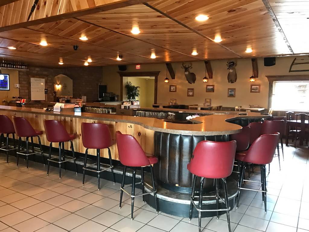 Mountain Bay Bar & Grill | restaurant | 104 S Wisconsin St, Pulaski, WI 54162, USA | 9208228705 OR +1 920-822-8705