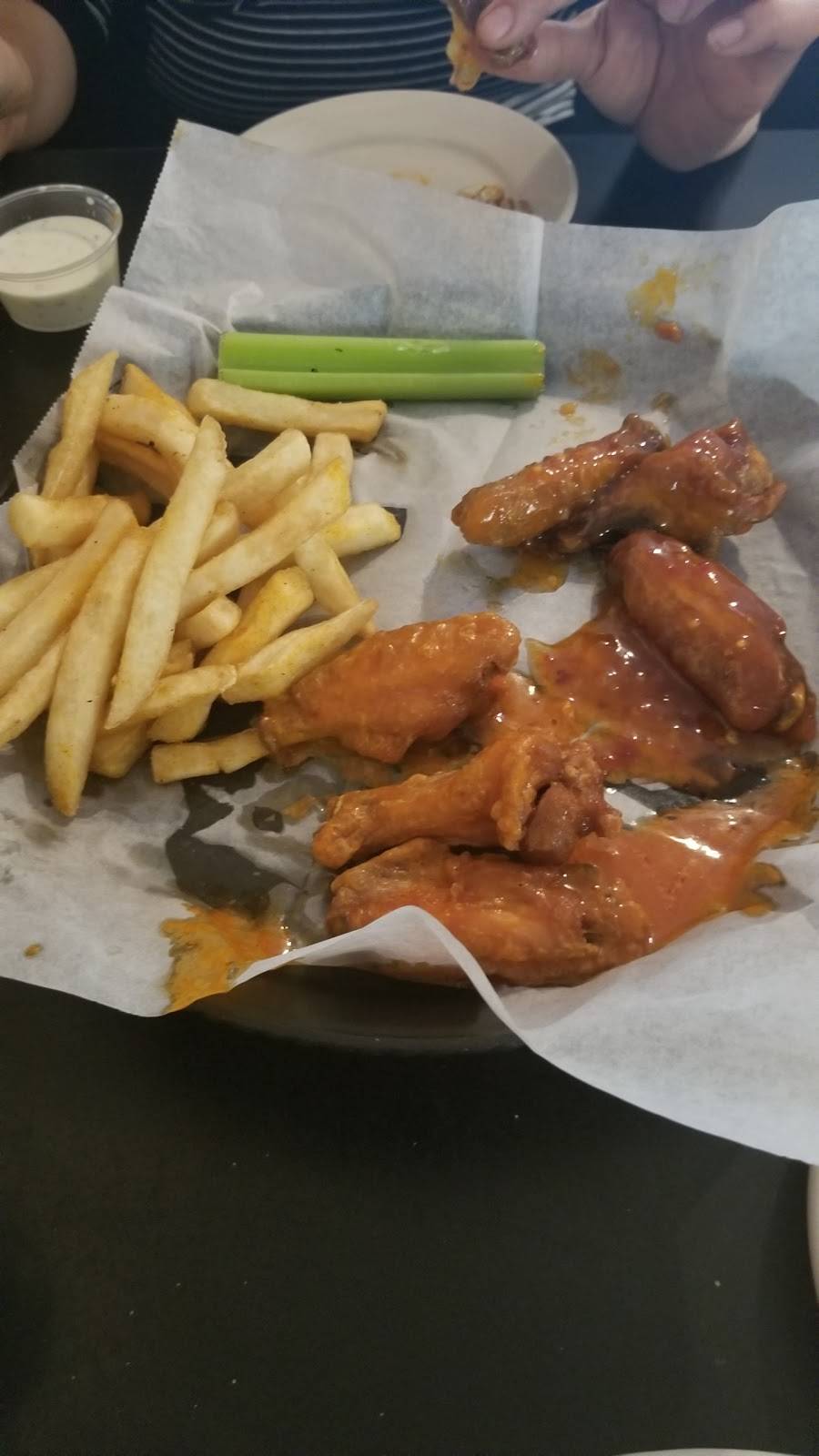 T w Boons | restaurant | 405 Main St, Greenwood, SC 29646, USA | 8642273338 OR +1 864-227-3338