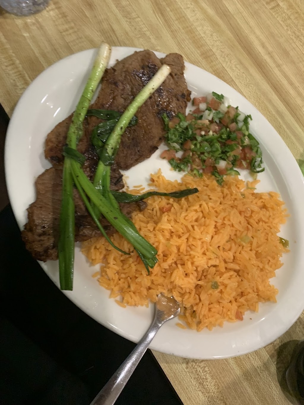 Restaurante Chapin | restaurant | 2500 NE Seward Ave, Topeka, KS 66616, USA | 7852158107 OR +1 785-215-8107