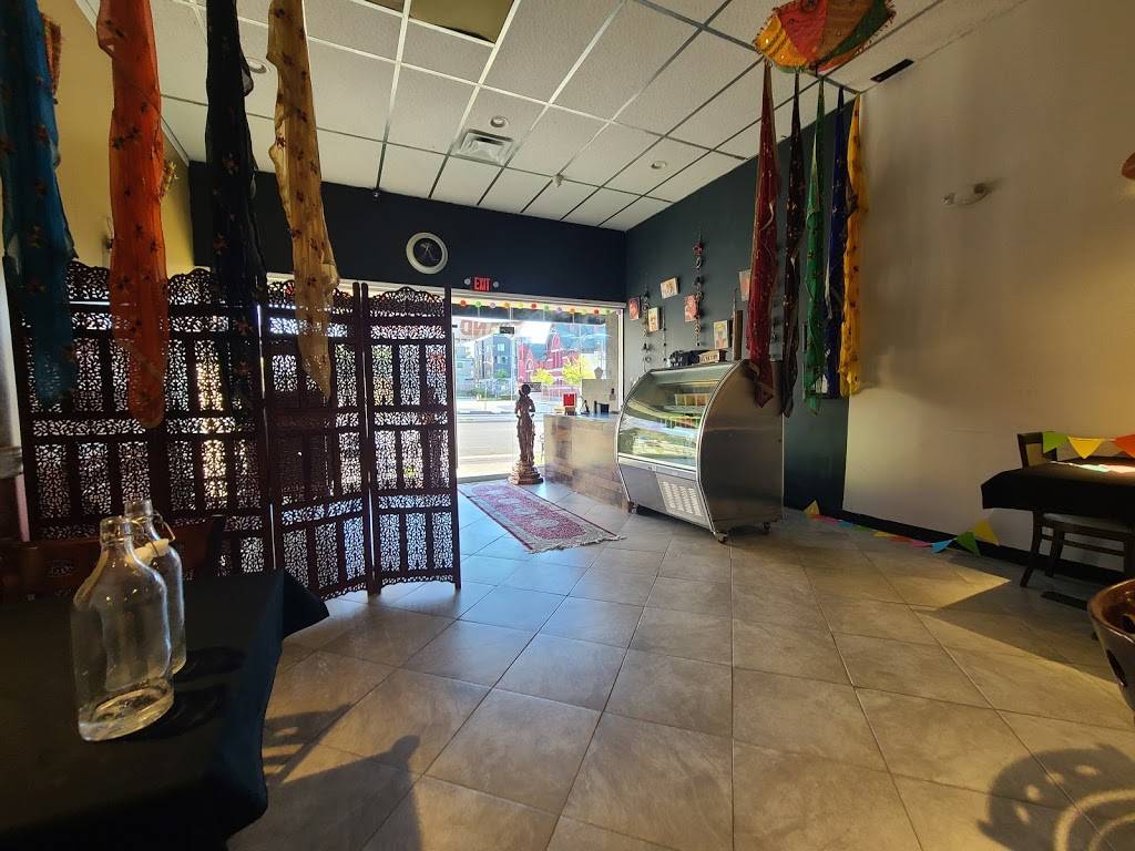 Haveli Virasat | restaurant | 4051 Market St, Philadelphia, PA 19104, USA | 2159214553 OR +1 215-921-4553