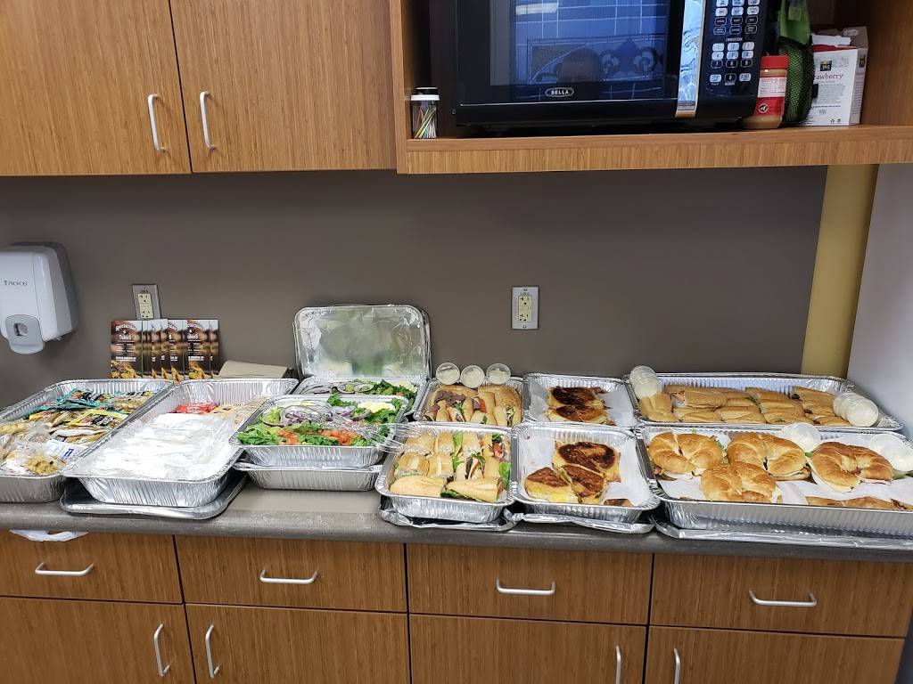 Spectacular Tubers of Denham Springs | restaurant | 240 Range 12 Blvd #114, Denham Springs, LA 70726, USA | 2252434700 OR +1 225-243-4700