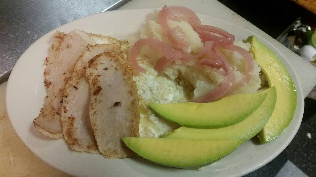 el cibao restaurant grill | restaurant | 8 W Broadway, Paterson, NJ 07505, USA | 9738810505 OR +1 973-881-0505