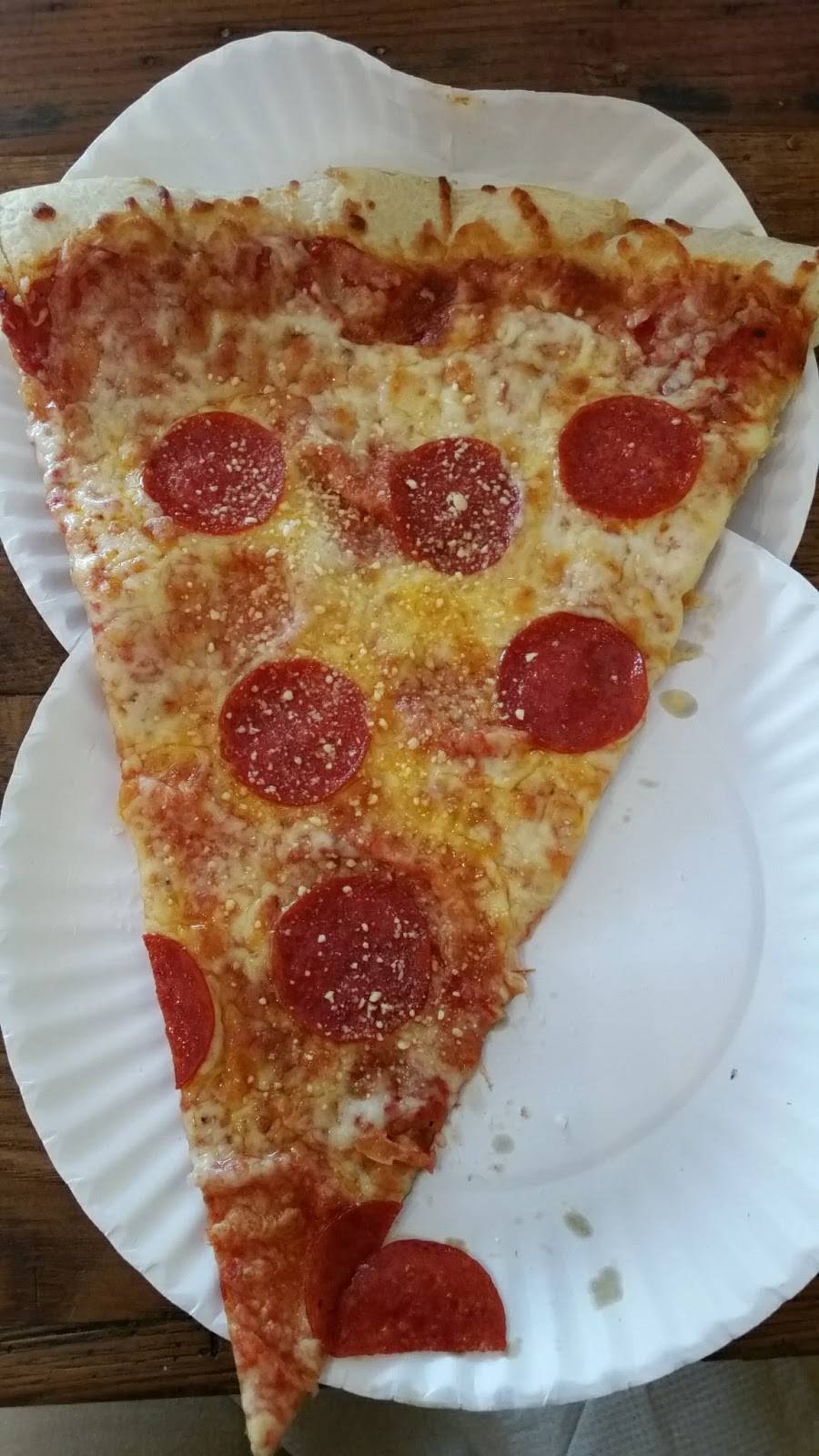 Benny Vitalis | meal takeaway | 722 Caroline St, Fredericksburg, VA 22401, USA | 5403681690 OR +1 540-368-1690