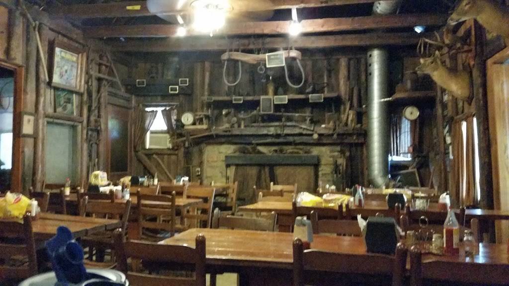 Heavys Bar-B-Que | restaurant | 2155 Sparta Rd SE, Crawfordville, GA 30631, USA | 7064562445 OR +1 706-456-2445