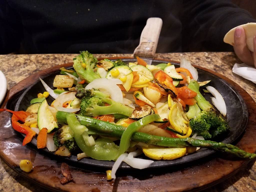 Sol De Jalisco Mexican Bar | restaurant | 4201 S General Bruce Dr, Temple, TX 76502, USA | 2547711929 OR +1 254-771-1929