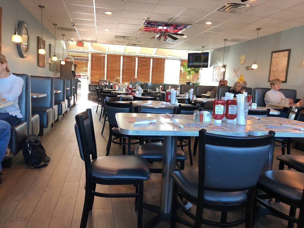 Lynbrook Diner | restaurant | 401 Sunrise Hwy, Lynbrook, NY 11563, USA | 5165931661 OR +1 516-593-1661