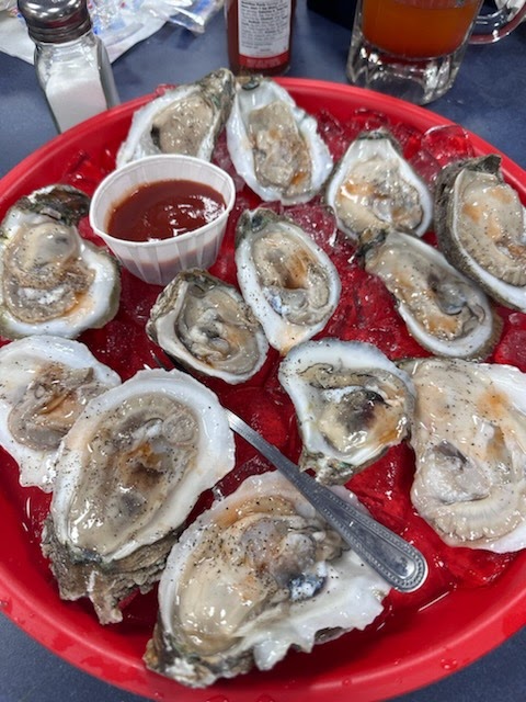 El Barquito Seafood & Oyster Bar | restaurant | 8107 Southwest Fwy, Houston, TX 77074, USA | 2817012946 OR +1 281-701-2946