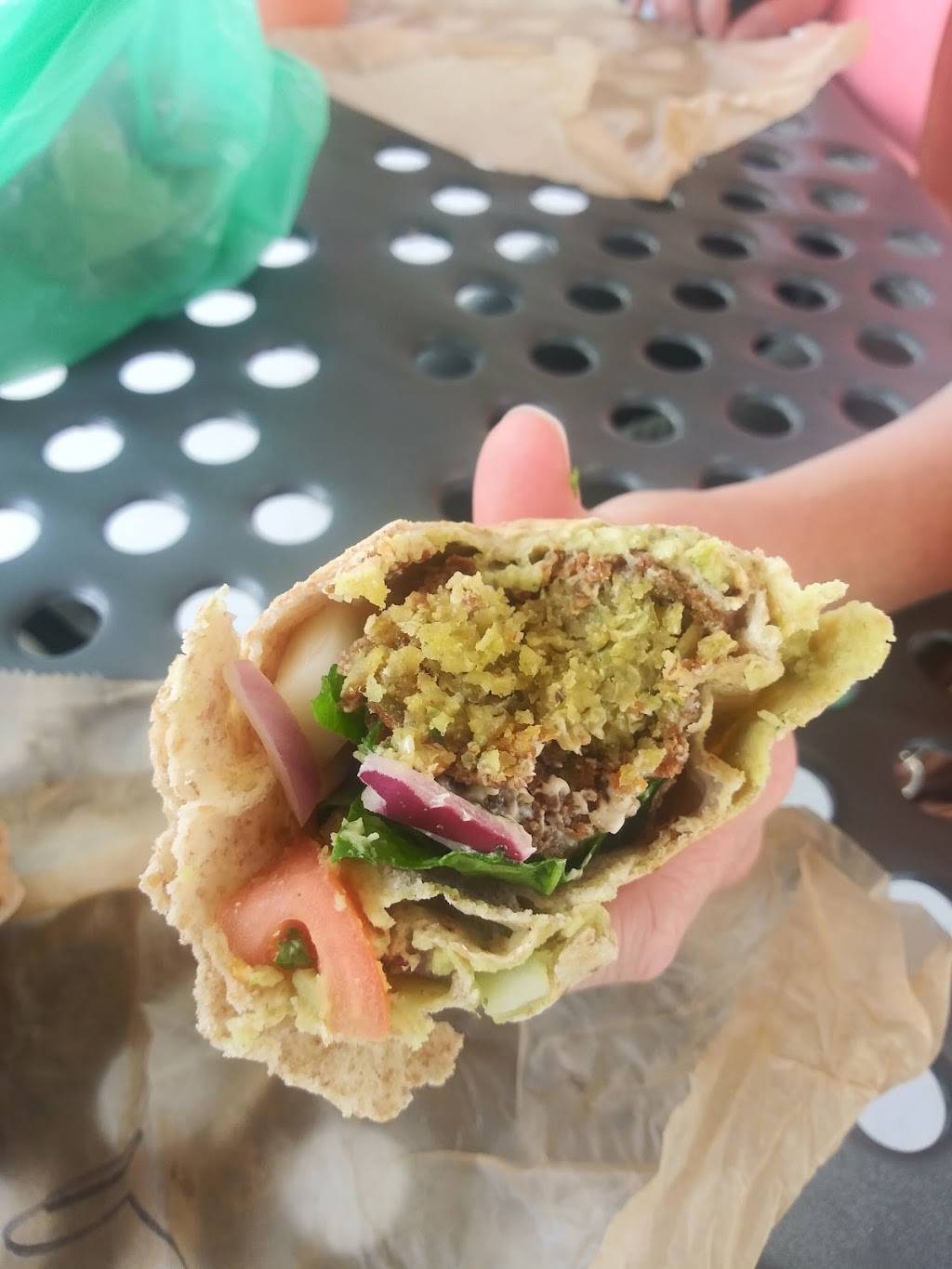 Chickpea Kitchen | restaurant | 39525 Mound Rd, Sterling Heights, MI 48310, USA | 5867955555 OR +1 586-795-5555