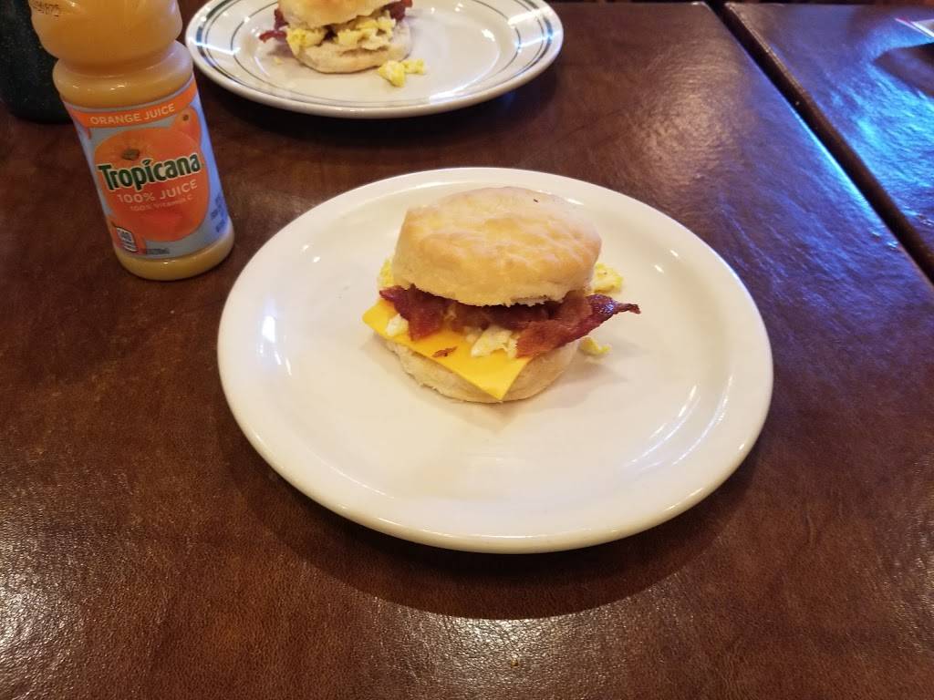 Buckeyes | restaurant | 116 Main St, Jersey, GA 30018, USA | 7704642825 OR +1 770-464-2825