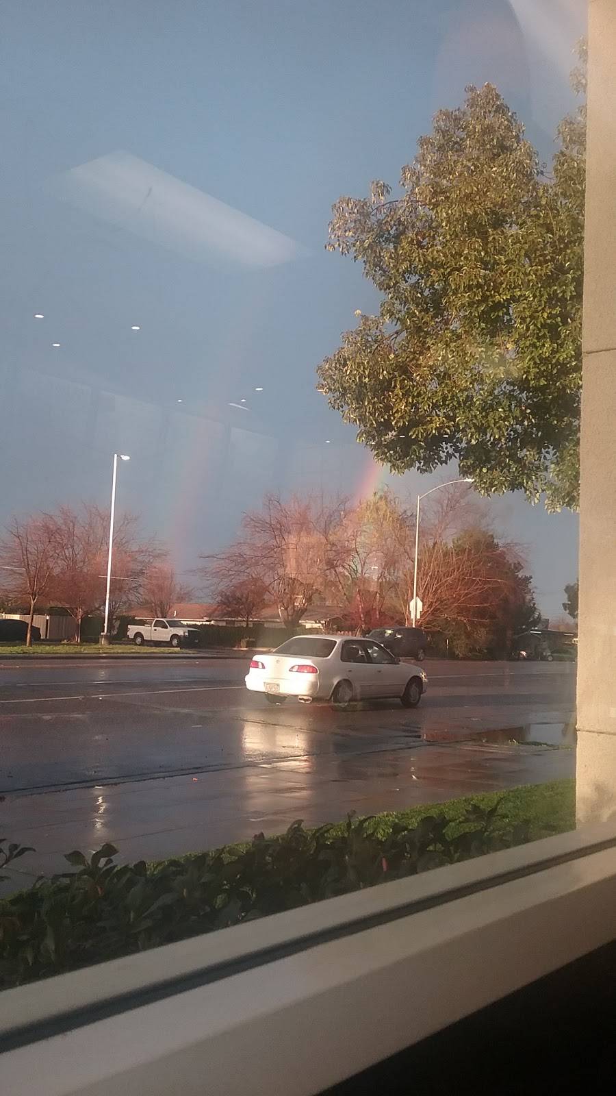 Subway | restaurant | 1510 E Yosemite Ave, Madera, CA 93638, USA | 5596617891 OR +1 559-661-7891