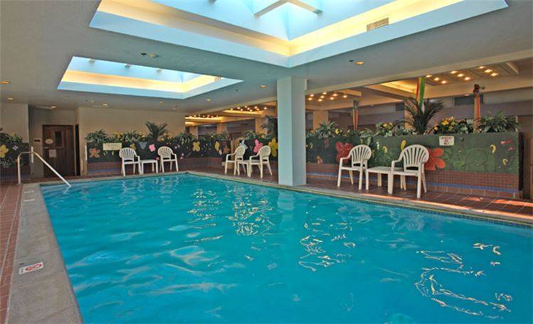 Kahler Inn & Suites | restaurant | 9 3rd Ave NW, Rochester, MN 55901, USA | 5072859200 OR +1 507-285-9200