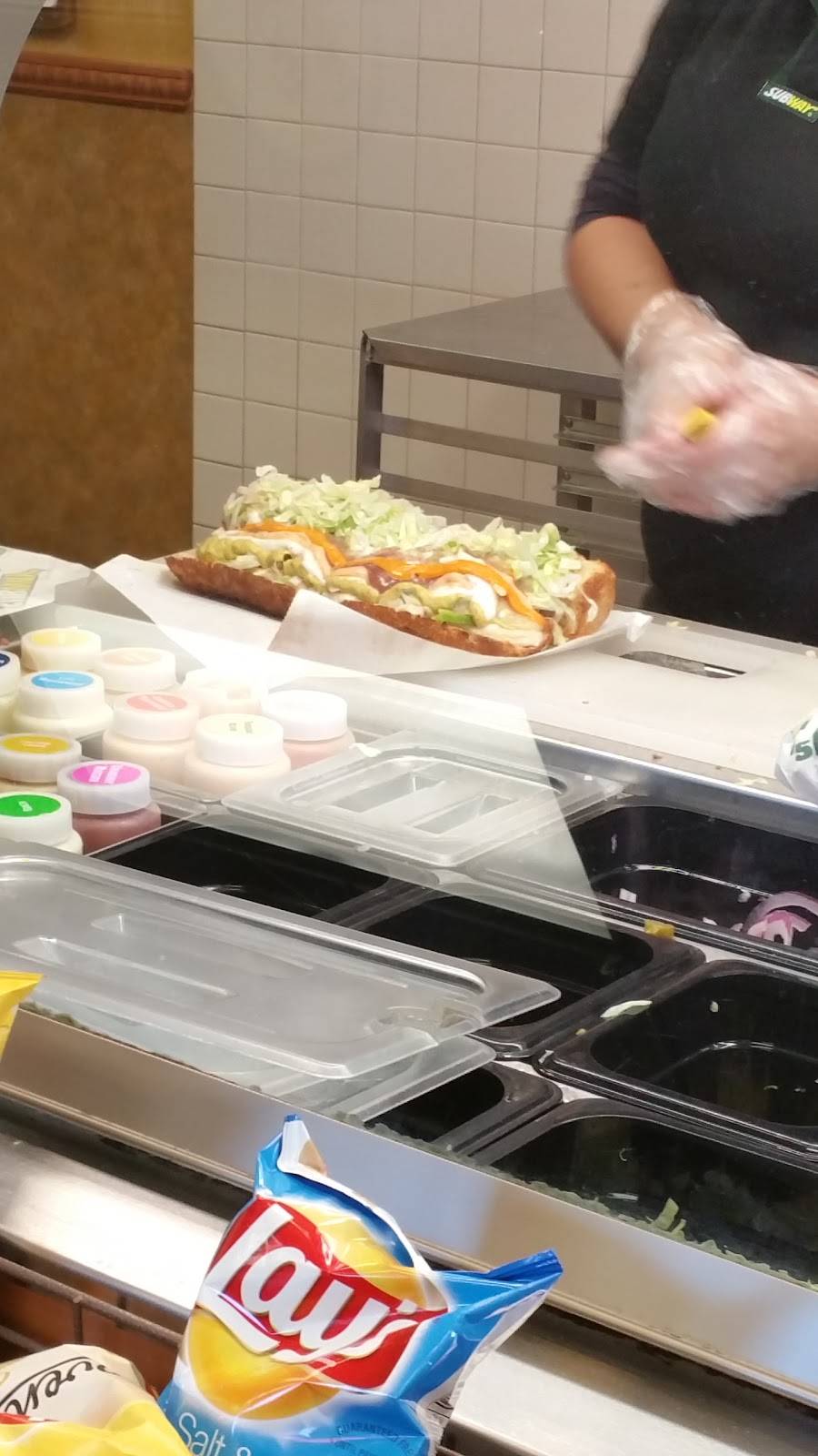 Subway | restaurant | 1561 E Pacheco Blvd W, Los Banos, CA 93635, USA | 2098276500 OR +1 209-827-6500