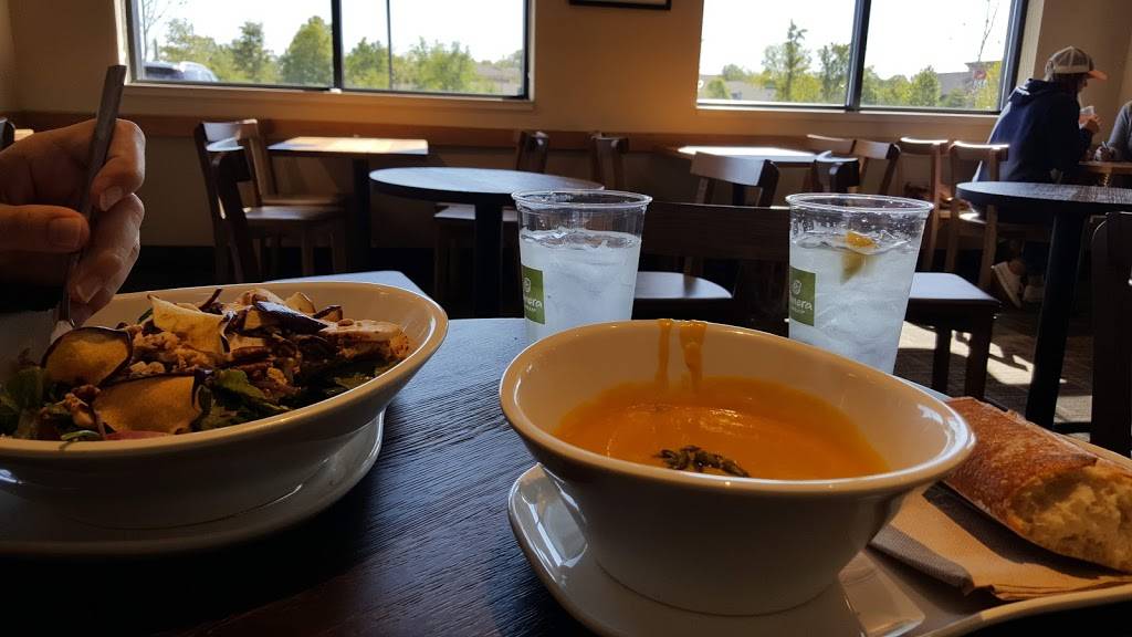 Panera Bread | cafe | 2105 Memorial Blvd Suite A, Murfreesboro, TN 37129, USA | 6159957639 OR +1 615-995-7639