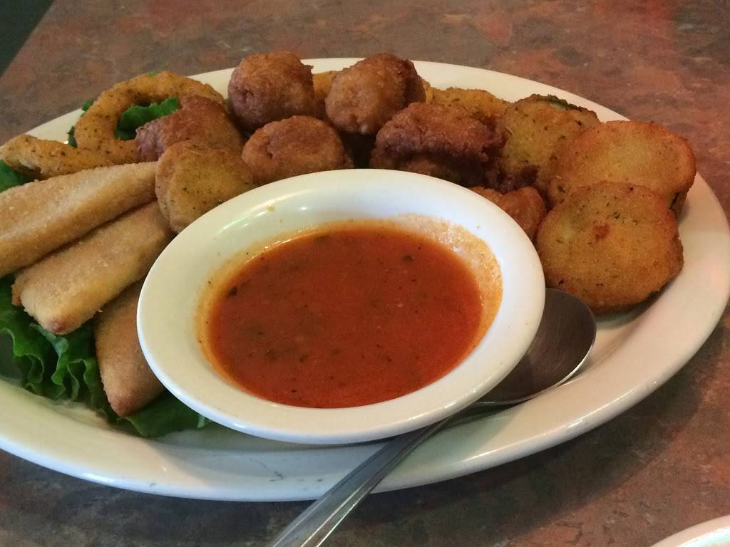 Nicoles Italian Restaurant | restaurant | 22153 FM1314, Porter, TX 77365, USA | 2813544242 OR +1 281-354-4242