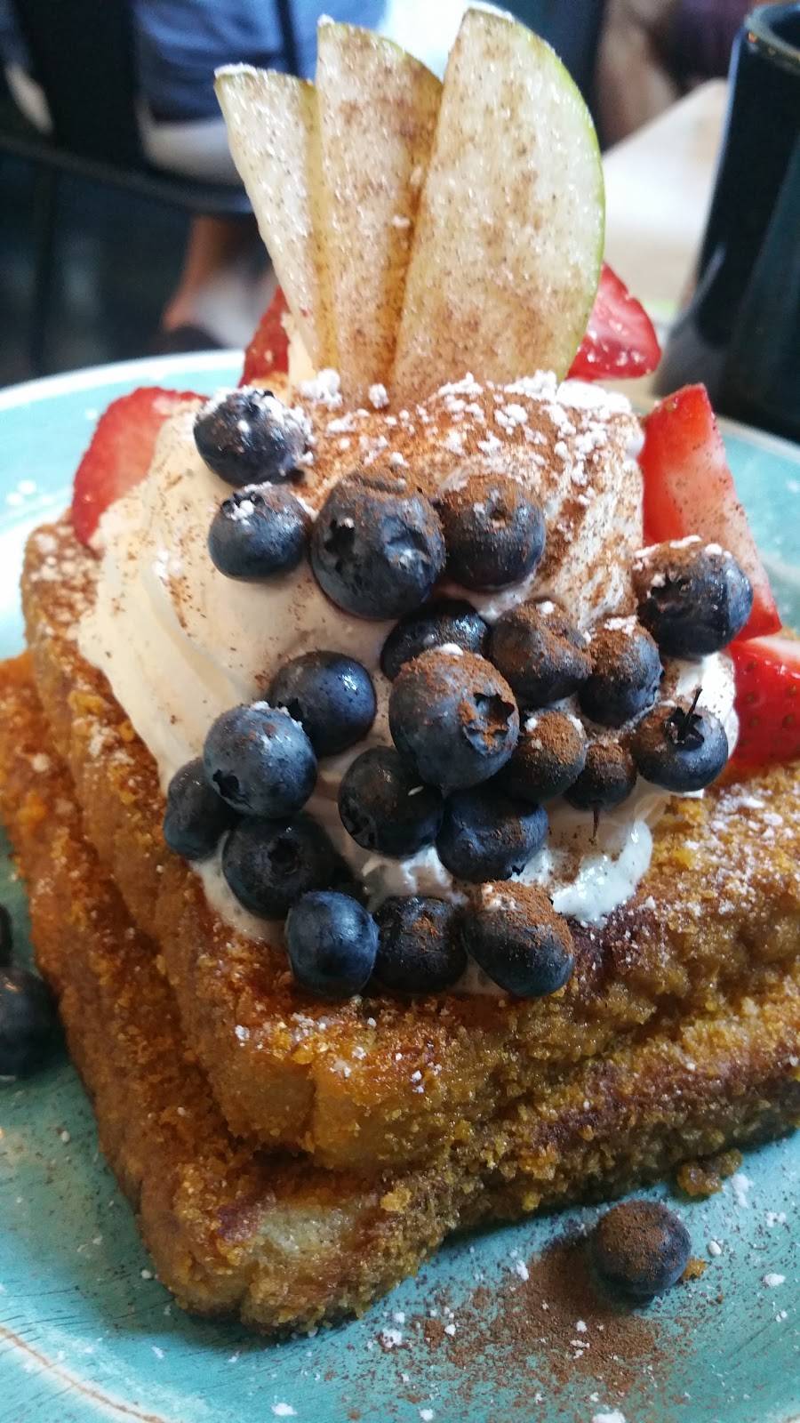 Blue Moon Cafe | restaurant | 1024 Light St, Baltimore, MD 21230, USA | 4437594907 OR +1 443-759-4907