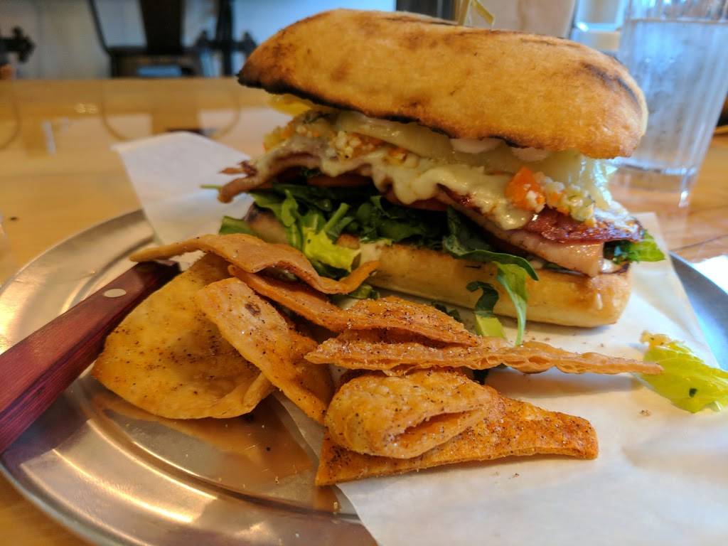 Burgh Bites Brick N Mortar | restaurant | 1709 E Railroad St, Heidelberg, PA 15106, USA | 4122760727 OR +1 412-276-0727