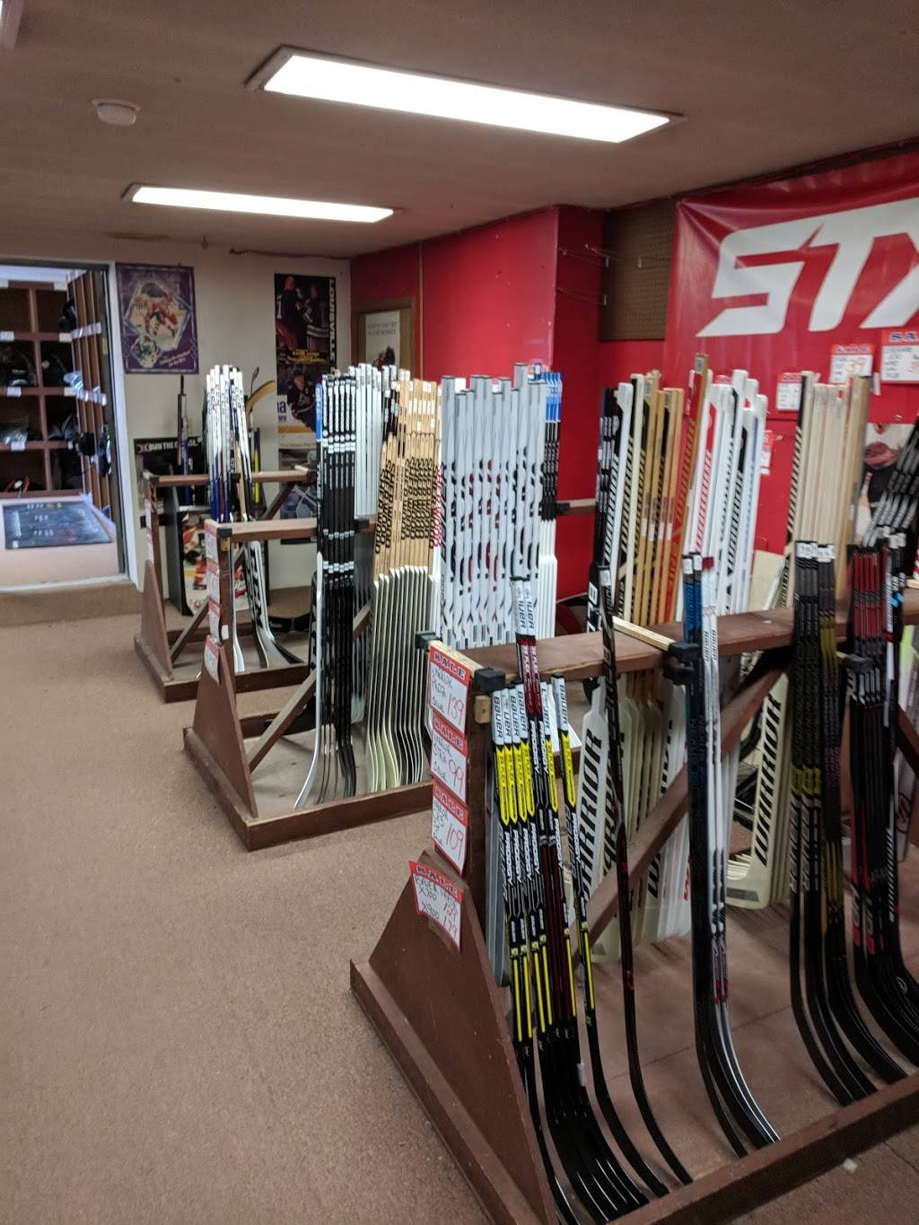 South Windsor Arena/Hockey1 | restaurant | 585 John Fitch Blvd, South Windsor, CT 06074, USA | 8602893401 OR +1 860-289-3401