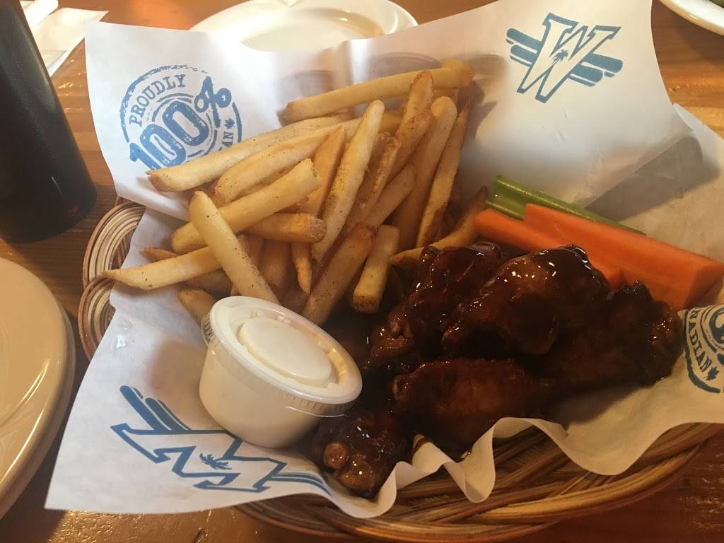 Wild Wing | restaurant | 824 Palace Rd #1, Napanee, ON K7R 3K9, Canada | 6133545464 OR +1 613-354-5464