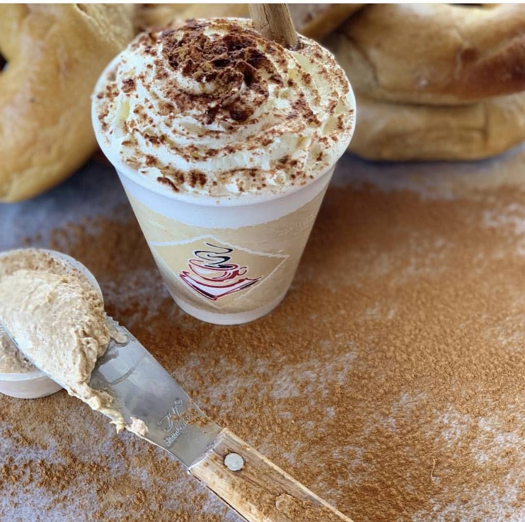 Makebs Bagels & Deli | bakery | 9940 Belvedere Rd suite b, Royal Palm Beach, FL 33411, USA | 5617928388 OR +1 561-792-8388