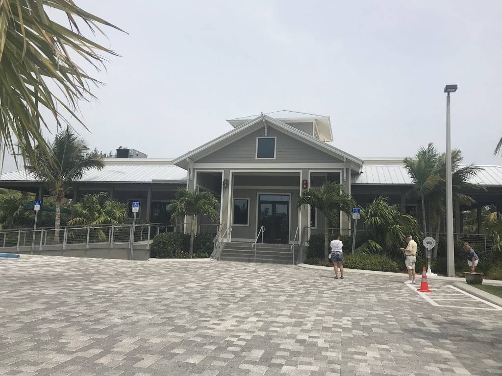 Doc Fords Rum Bar and Grille | restaurant | 2500 Island Inn Rd, Sanibel, FL 33957, USA | 2394728311 OR +1 239-472-8311