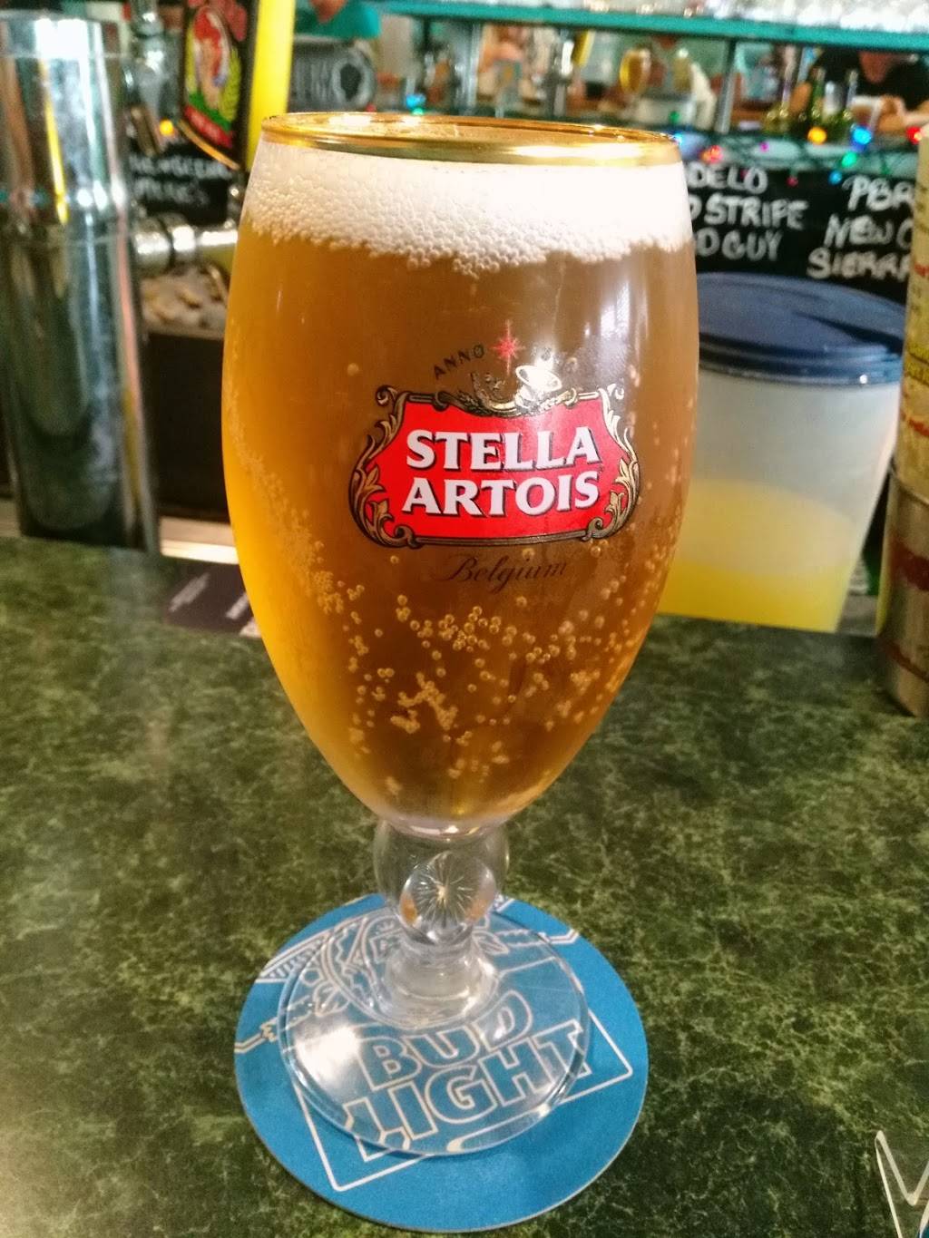 Wahoos Waterside Pub and Patio | restaurant | 17801 Gulf Blvd, Redington Shores, FL 33708, USA | 7273935525 OR +1 727-393-5525