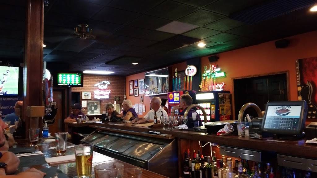 Costas Inn | restaurant | 4100 North Point Blvd, Baltimore, MD 21222, USA | 4104771975 OR +1 410-477-1975