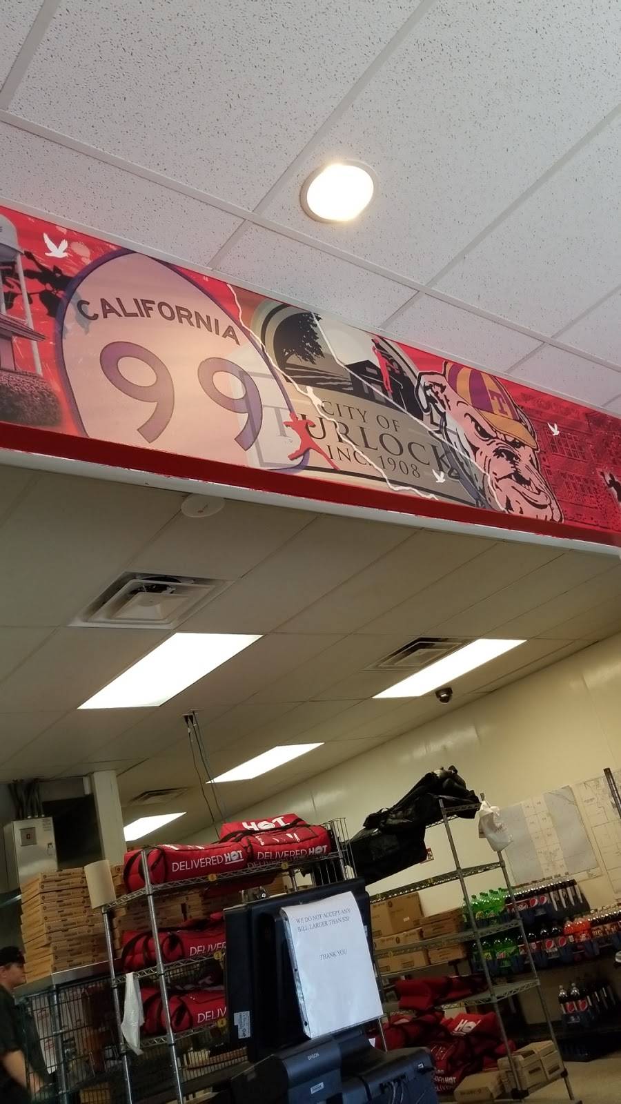 Pizza Hut | restaurant | 920 Lander Ave, Turlock, CA 95380, USA | 2096686868 OR +1 209-668-6868