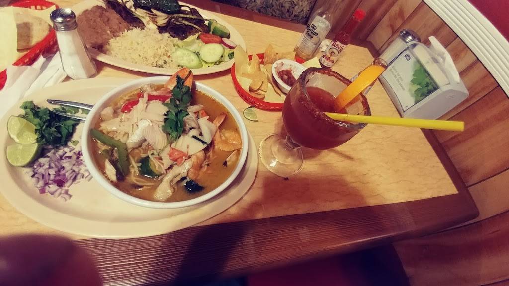 El Corozo Restaurante | restaurant | 20425 Sherman Way, Winnetka, CA 91306, USA | 8187030925 OR +1 818-703-0925