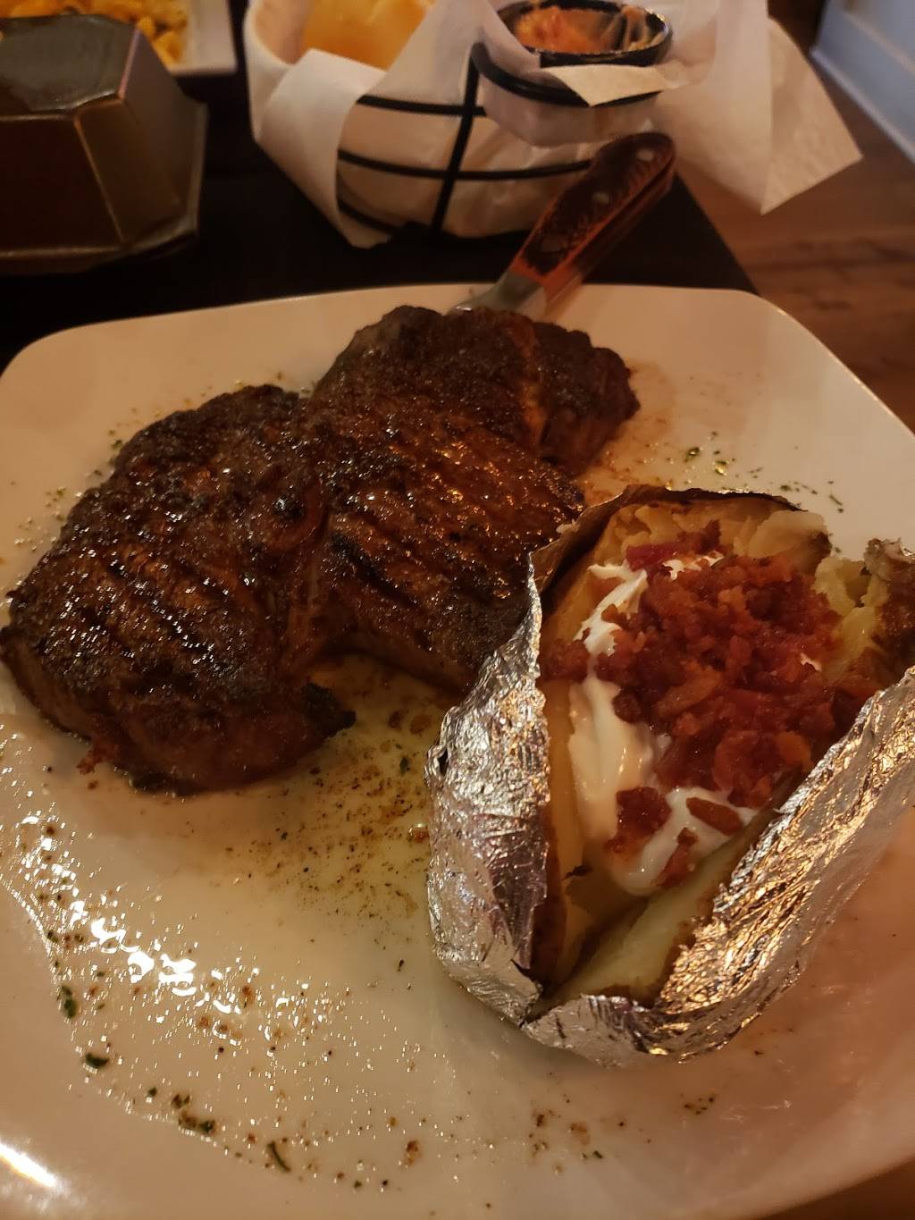 The Grillehouse of Southaven | restaurant | 5915 Getwell Rd, Southaven, MS 38672, USA | 6622538359 OR +1 662-253-8359