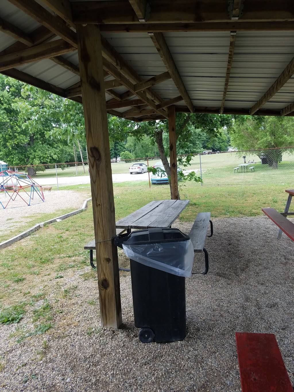 Original Green Acres Dairy Bar | restaurant | 7093 Rosedale Rd, Terre Haute, IN 47805, USA | 8124663711 OR +1 812-466-3711