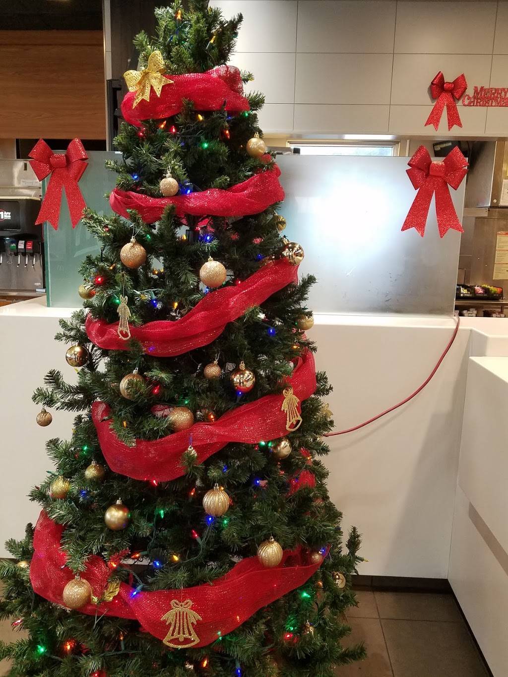 McDonalds | cafe | 11100 Taft St, Pembroke Pines, FL 33026, USA | 9544321100 OR +1 954-432-1100