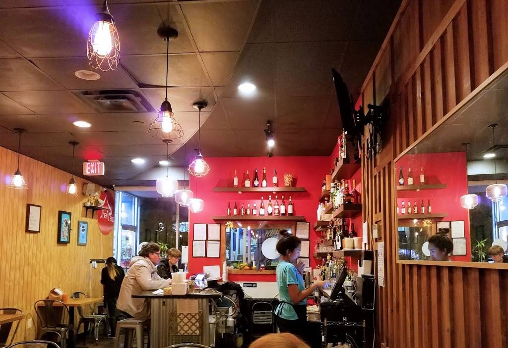 Thai Pad | restaurant | 4481 Connecticut Ave NW, Washington, DC 20008, USA | 2022448424 OR +1 202-244-8424